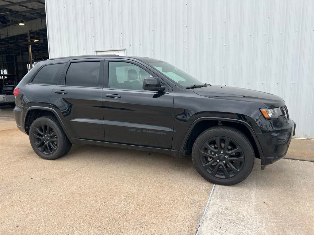2020 Jeep Grand Cherokee Altitude