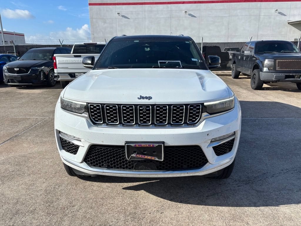 2023 Jeep Grand Cherokee Summit