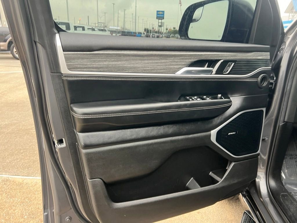 2022 Jeep Wagoneer Series II