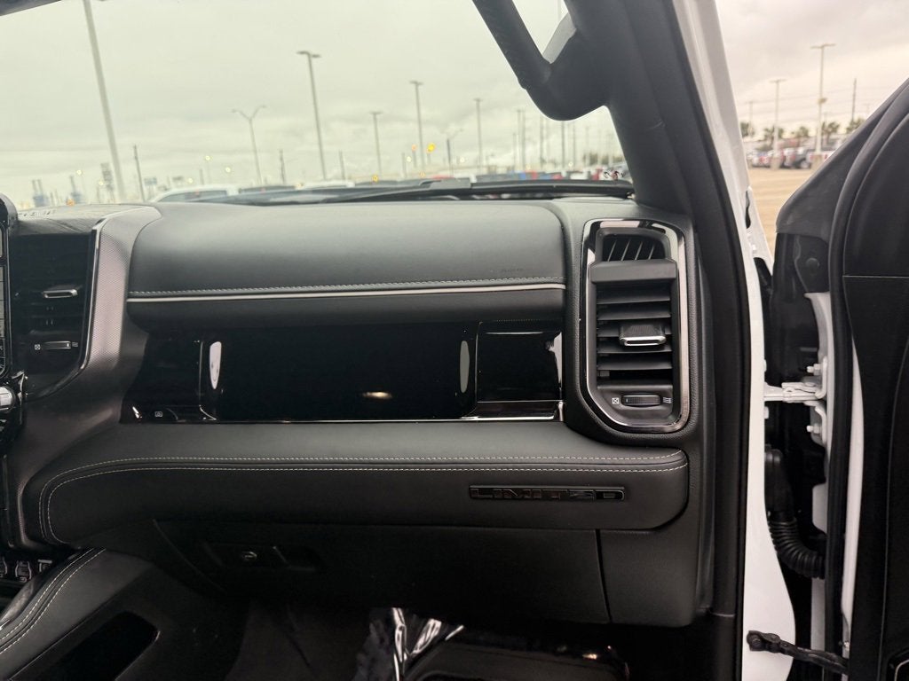 2025 RAM 1500 Limited