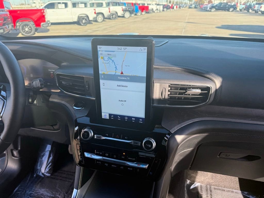 2023 Ford Explorer Platinum