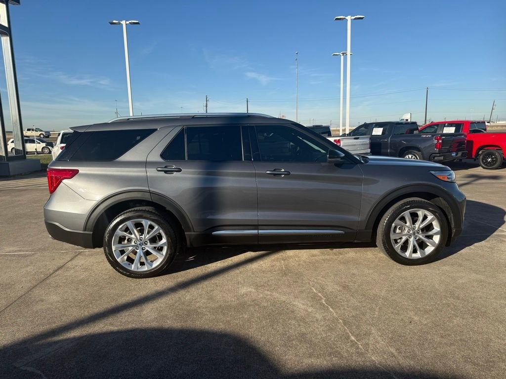2023 Ford Explorer Platinum