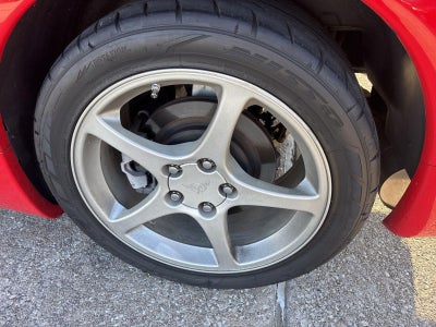 2004 Chevrolet Corvette Base