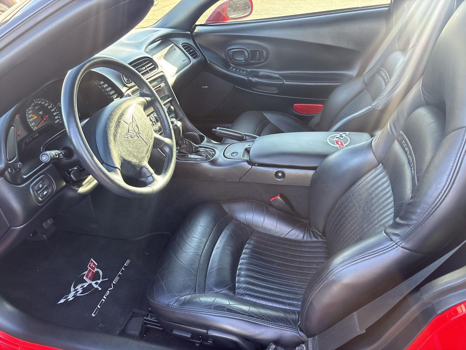 2004 Chevrolet Corvette Base