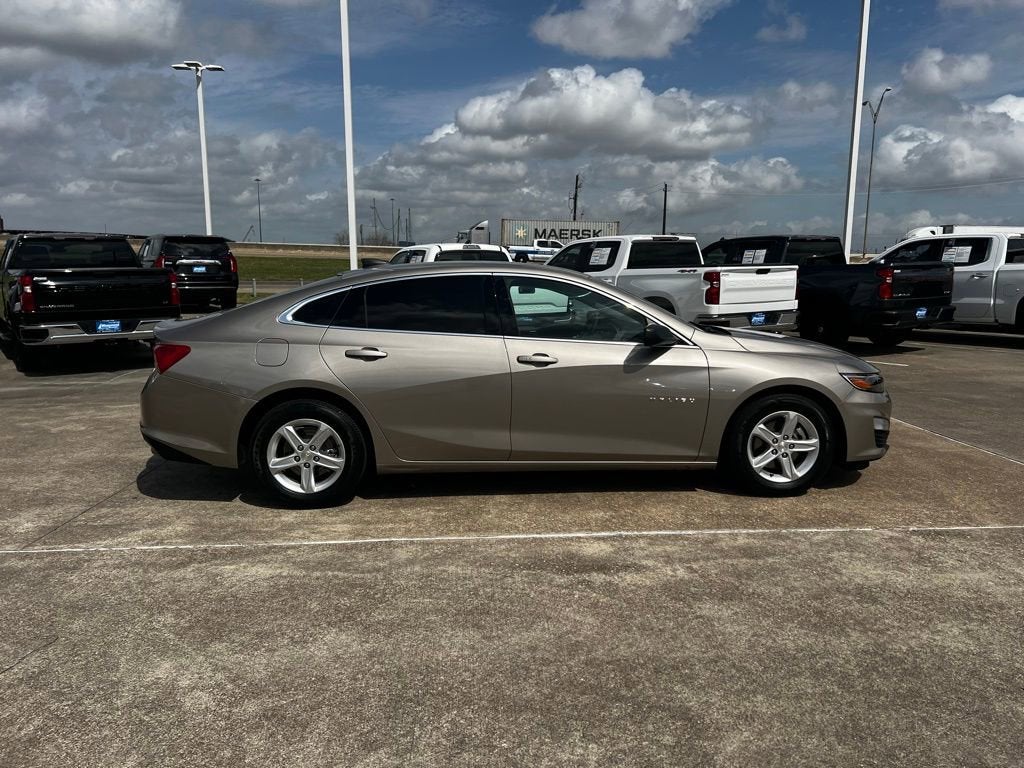 2022 Chevrolet Malibu LS