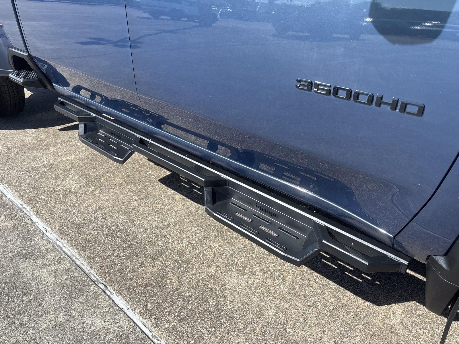 2025 Chevrolet Silverado 3500 HD LTZ DRW