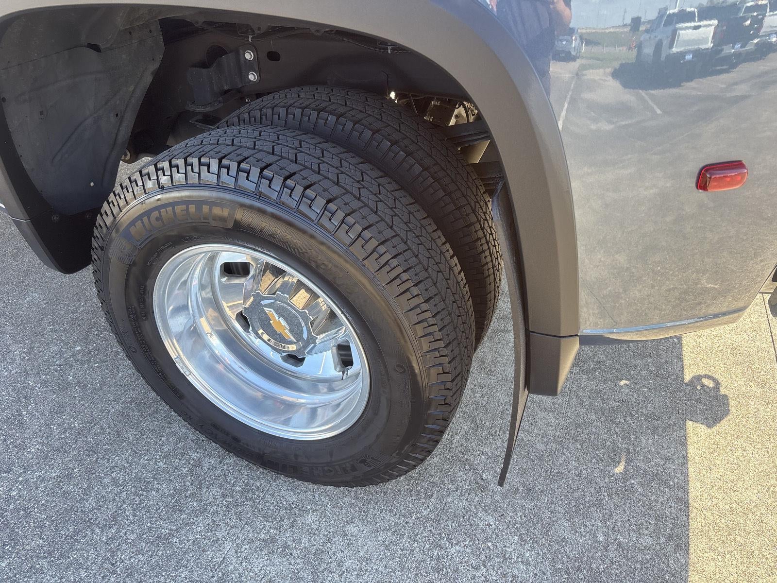 2025 Chevrolet Silverado 3500 HD LTZ DRW