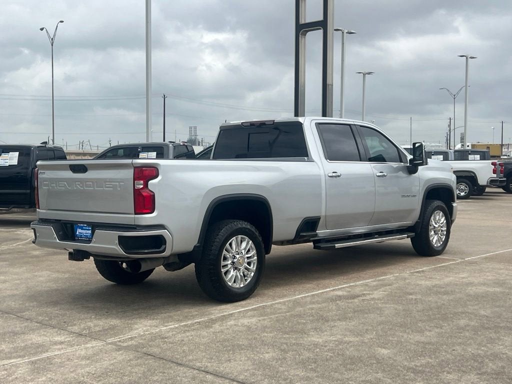 2022 Chevrolet Silverado 3500 HD High Country