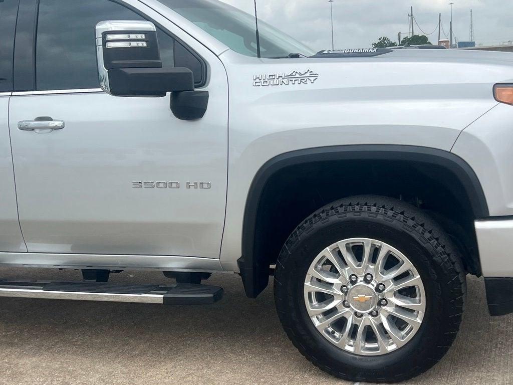 2022 Chevrolet Silverado 3500 HD High Country