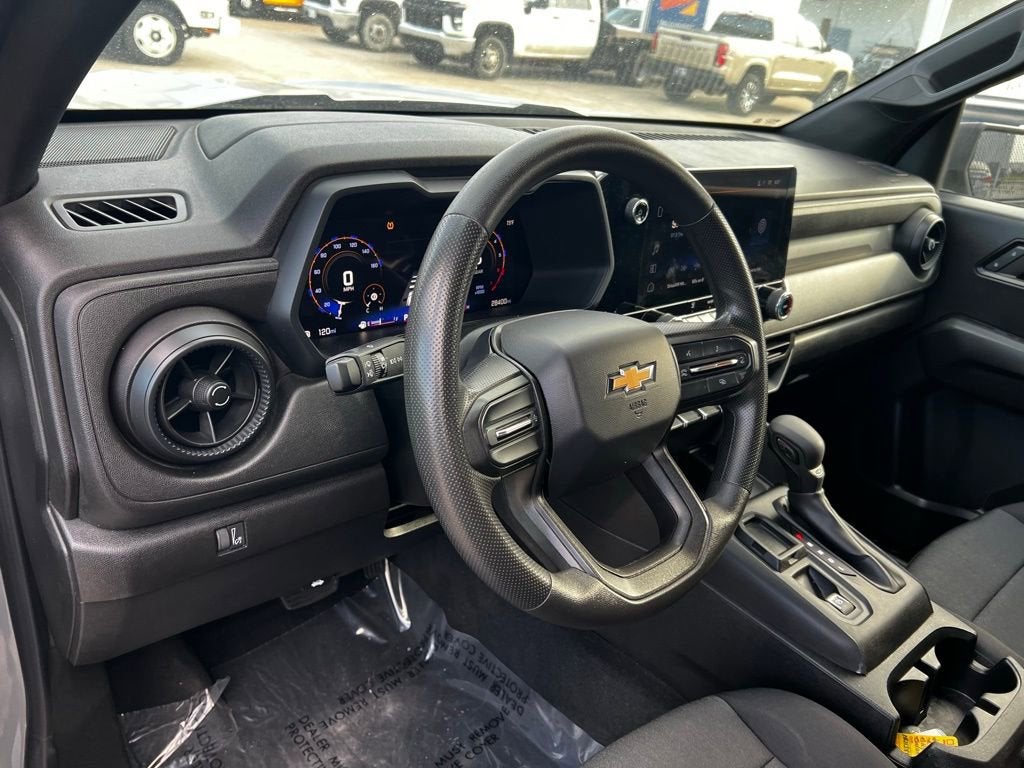 2024 Chevrolet Colorado WT