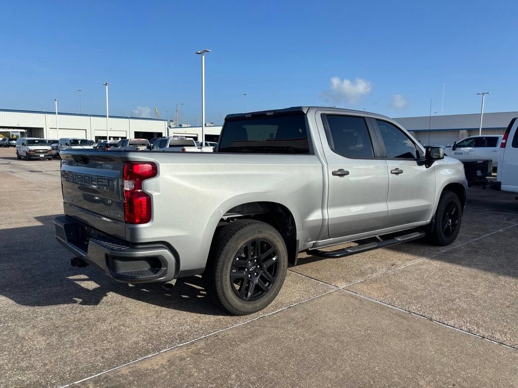 2024 Chevrolet Silverado 1500 Custom