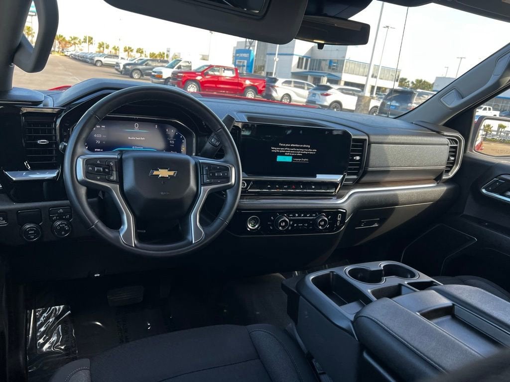 2024 Chevrolet Silverado 1500 LT