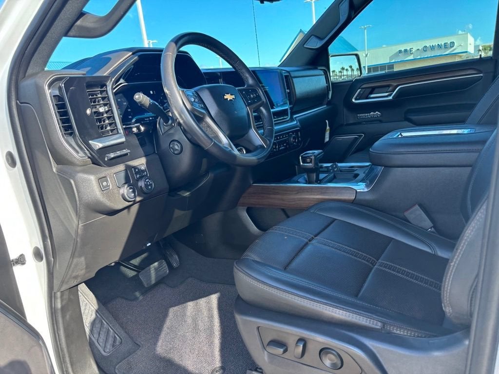 2022 Chevrolet Silverado 1500 High Country