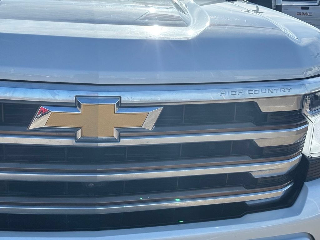 2022 Chevrolet Silverado 1500 High Country