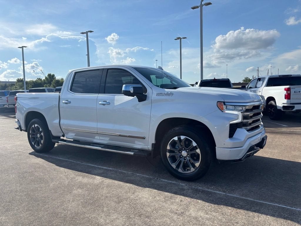 2022 Chevrolet Silverado 1500 High Country