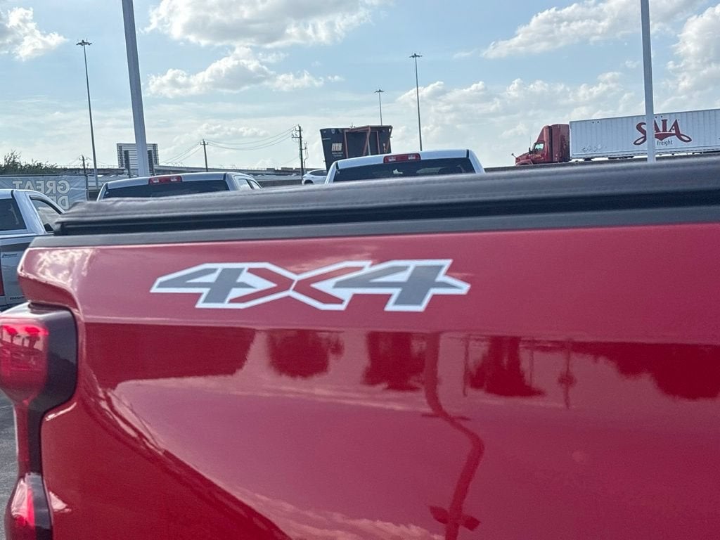 2022 Chevrolet Silverado 1500 LT (2FL)
