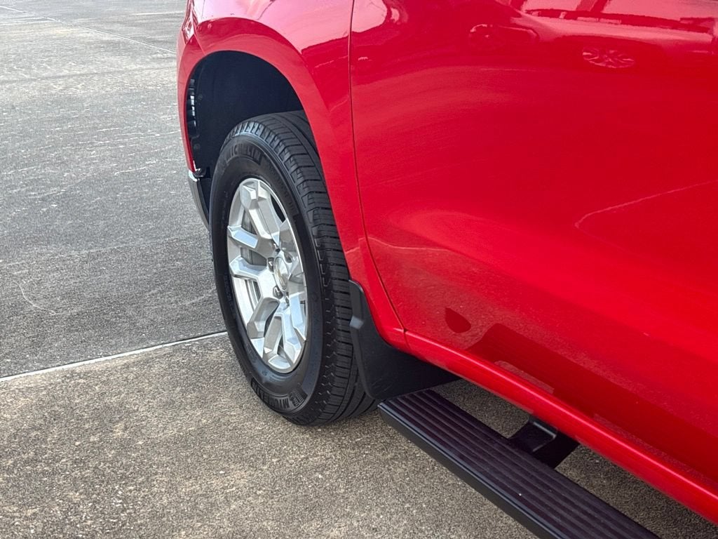 2022 Chevrolet Silverado 1500 LT (2FL)