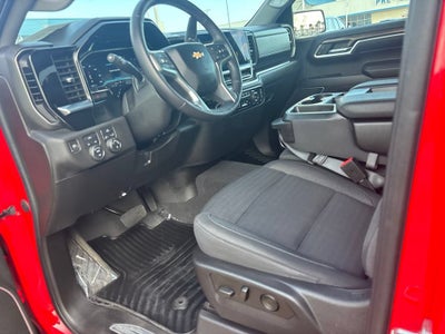 2022 Chevrolet Silverado 1500 LT (2FL)