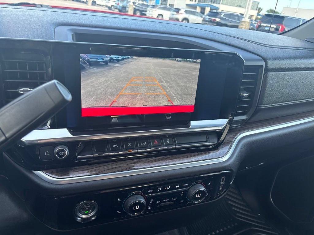 2022 Chevrolet Silverado 1500 LT (2FL)