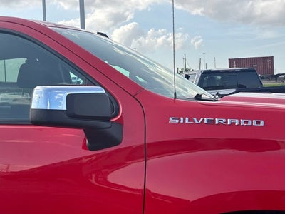 2022 Chevrolet Silverado 1500 LT (2FL)