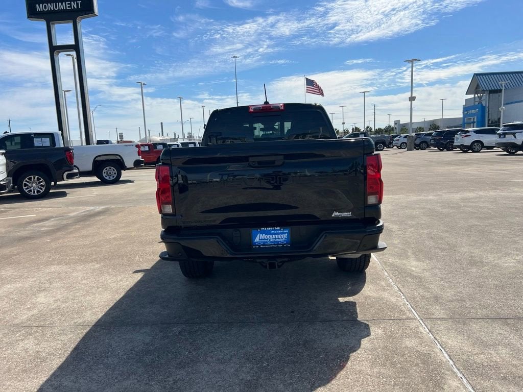 2025 Chevrolet Colorado WT/LT