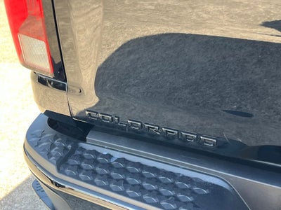 2025 Chevrolet Colorado WT/LT