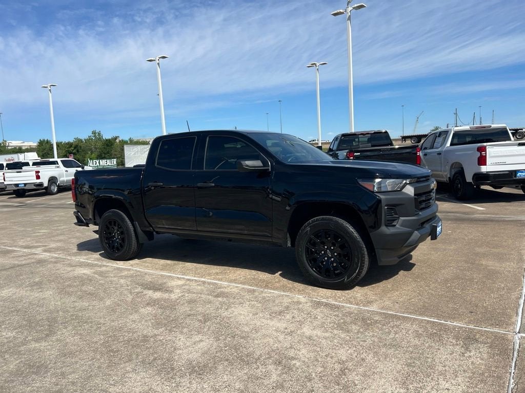 2025 Chevrolet Colorado WT/LT