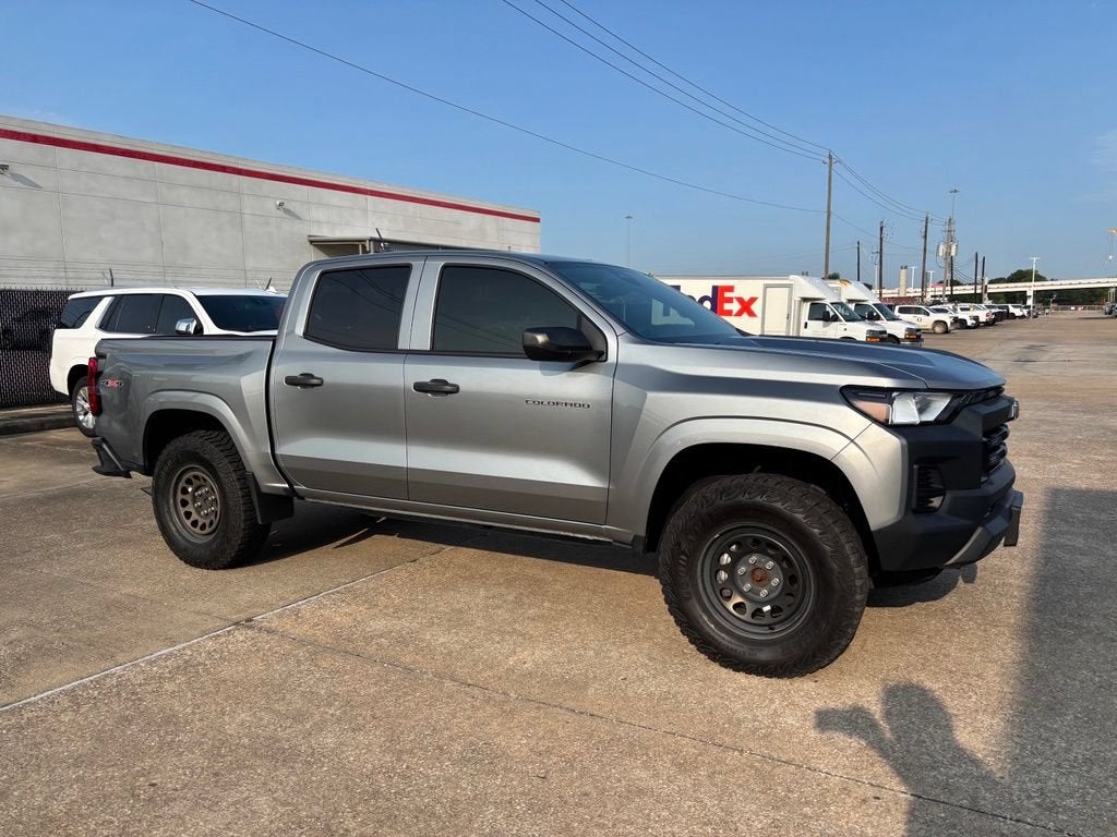 2025 Chevrolet Colorado WT/LT