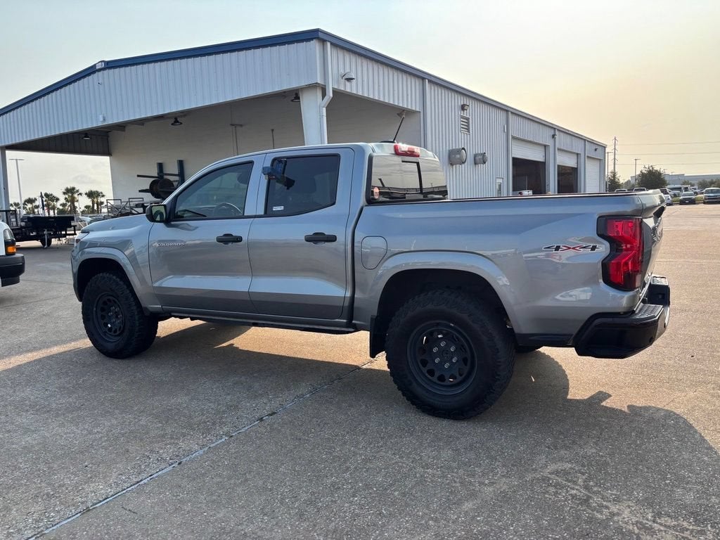 2025 Chevrolet Colorado WT/LT