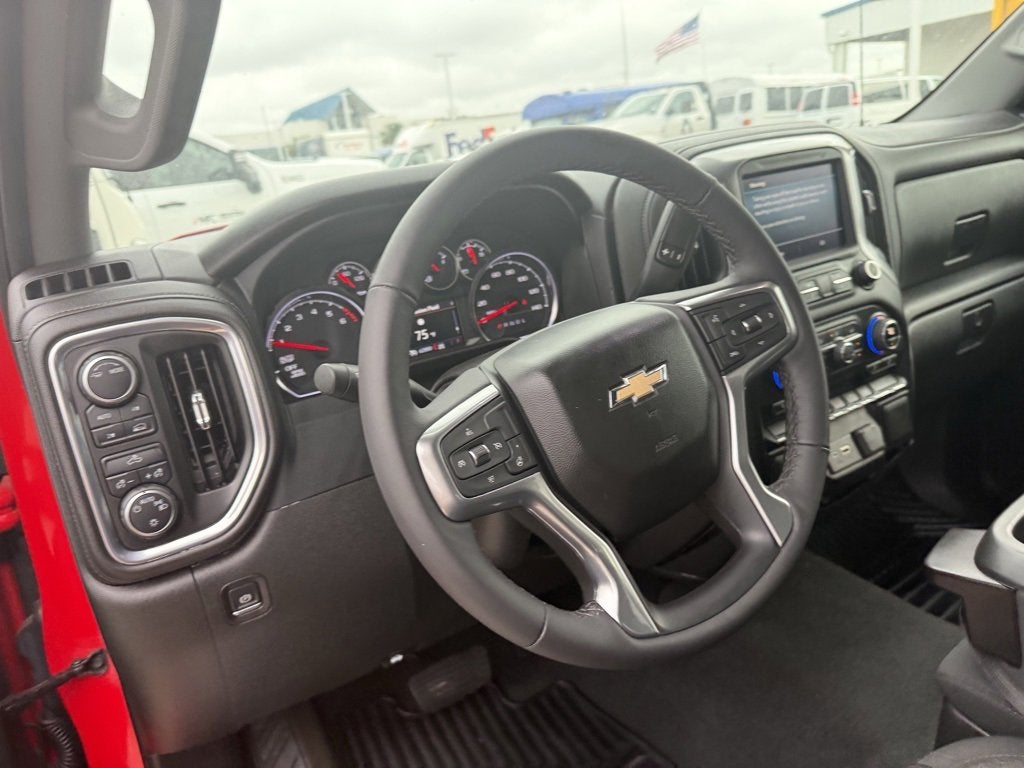 2022 Chevrolet Silverado 1500 LTD LT (2FL)
