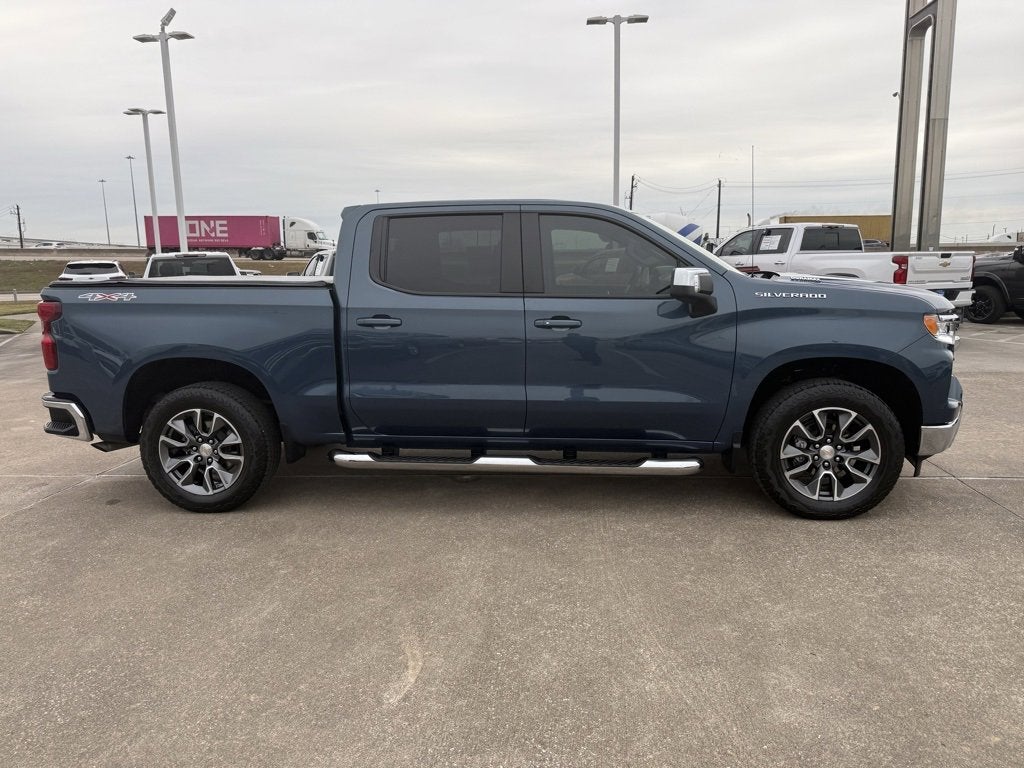 2024 Chevrolet Silverado 1500 LT