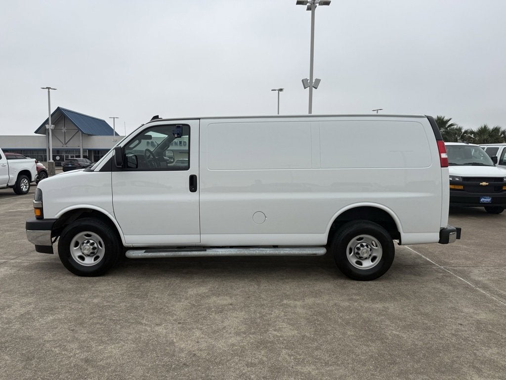 2024 Chevrolet Express Cargo 2500 WT