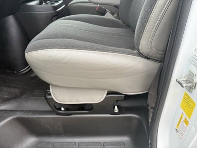 2024 Chevrolet Express Cargo 2500 WT