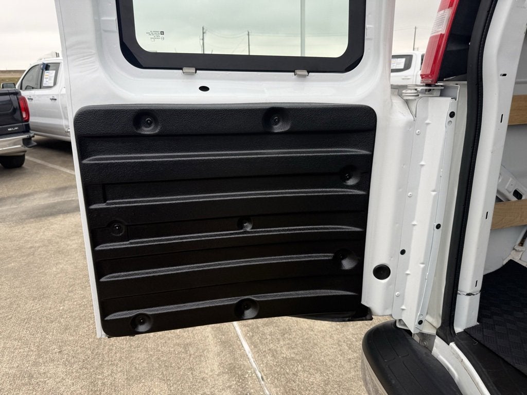 2024 Chevrolet Express Cargo 2500 WT