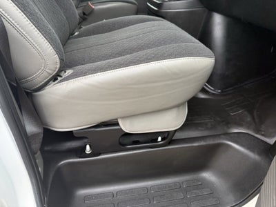 2024 Chevrolet Express Cargo 2500 WT