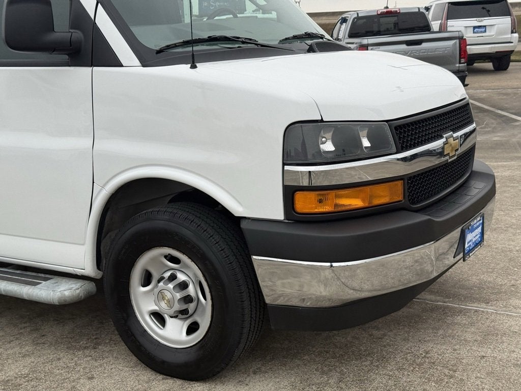 2024 Chevrolet Express Cargo 2500 WT