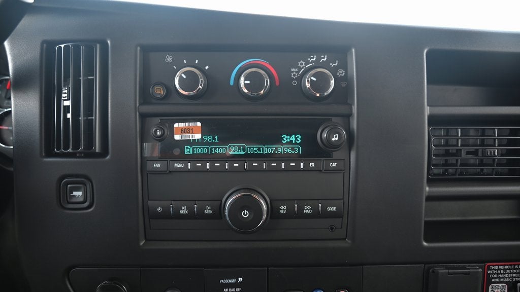 2025 Chevrolet Express Cargo 2500 WT