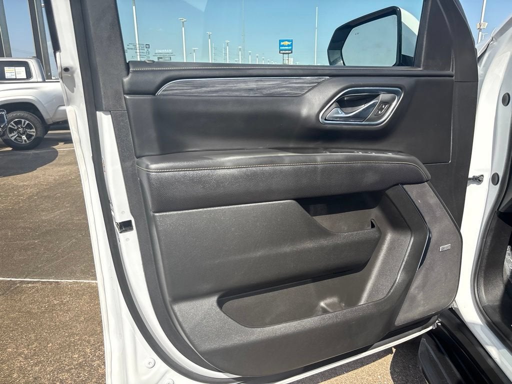 2024 GMC Yukon SLT