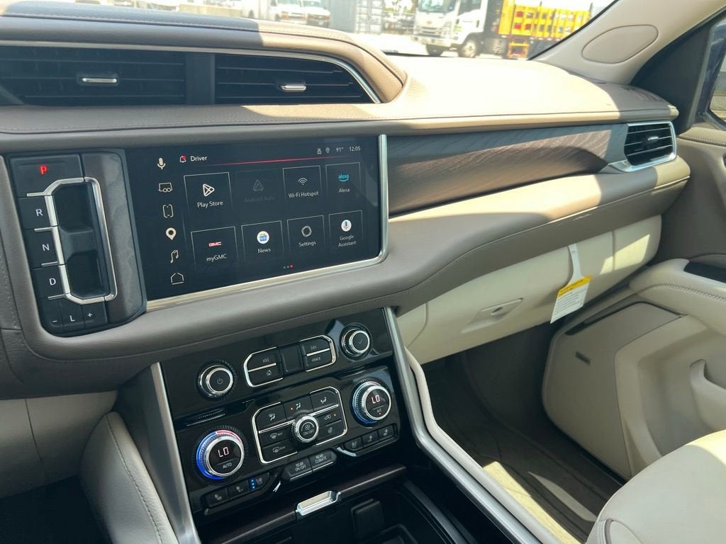 2023 GMC Yukon XL Denali