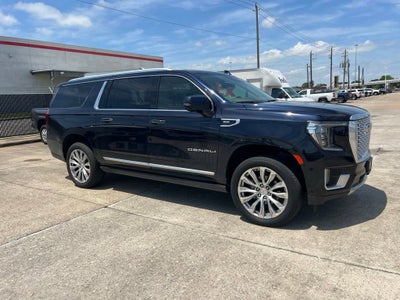 2023 GMC Yukon XL Denali