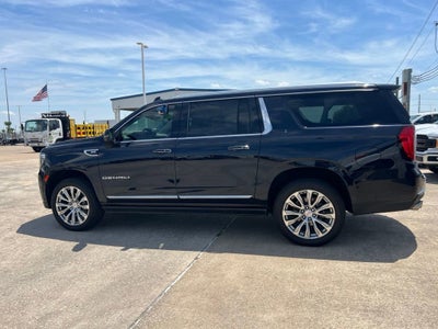 2023 GMC Yukon XL Denali