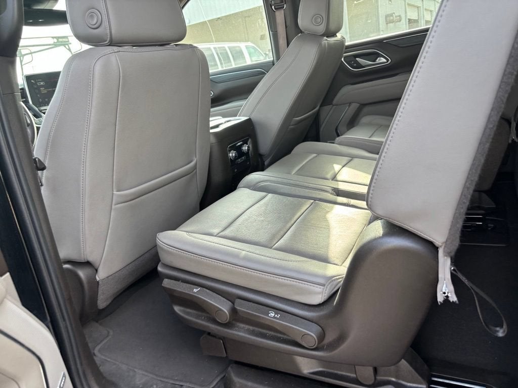 2024 GMC Yukon XL SLT