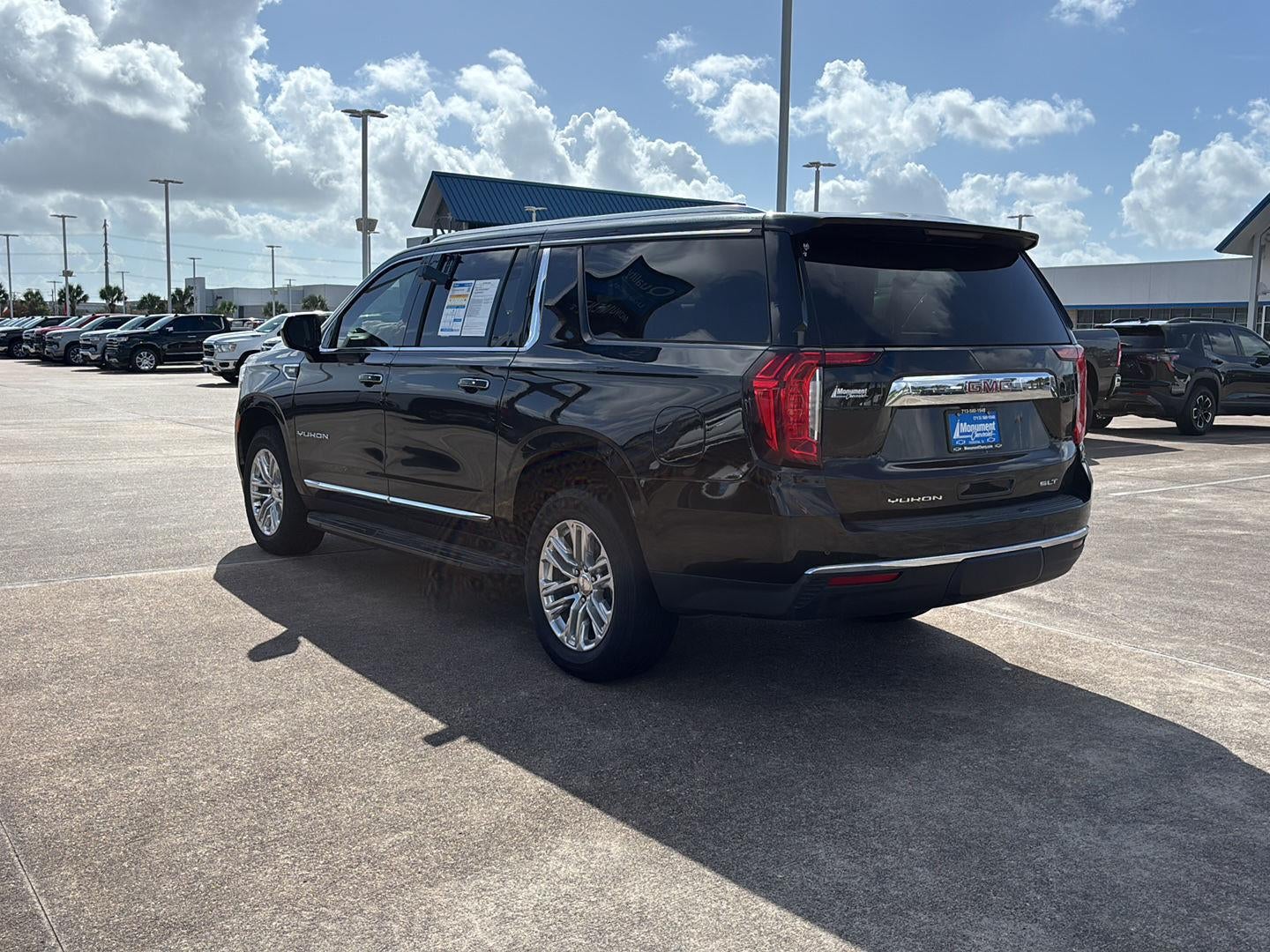 2024 GMC Yukon XL SLT
