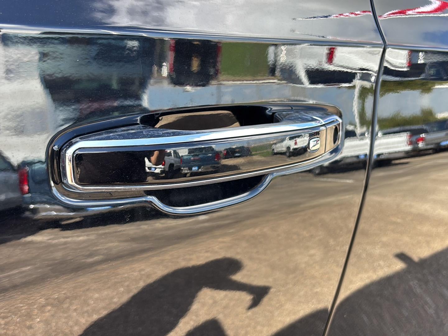2024 GMC Yukon XL SLT