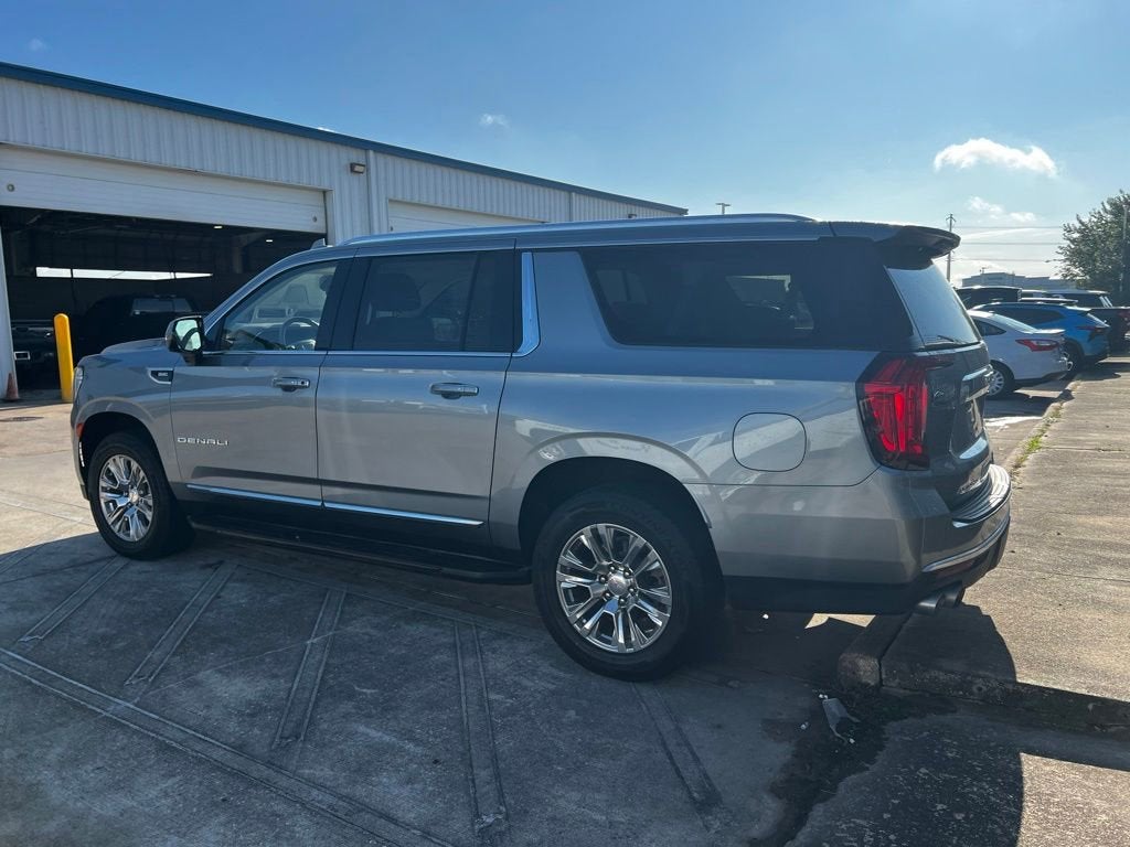 2023 GMC Yukon XL Denali