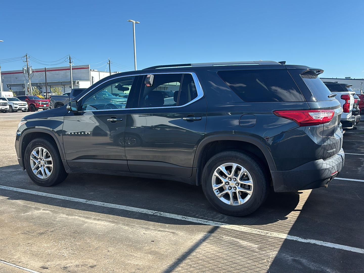 2018 Chevrolet Traverse LT Cloth