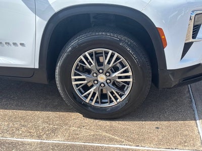 2025 Chevrolet Traverse LT