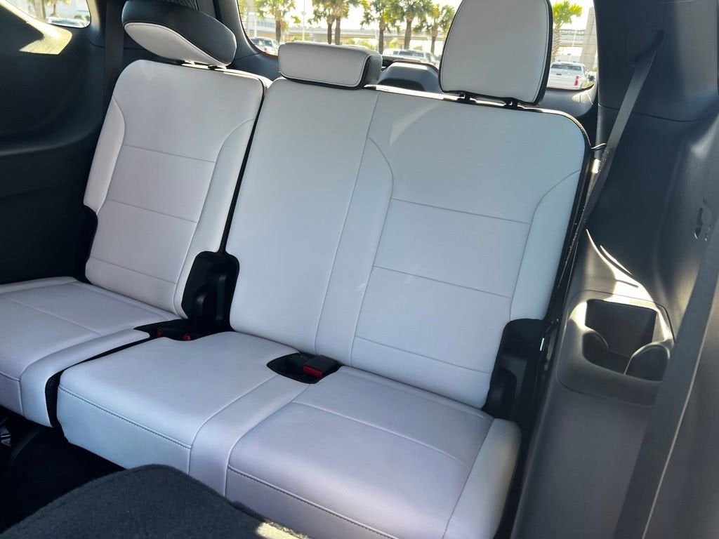2025 Chevrolet Traverse High Country