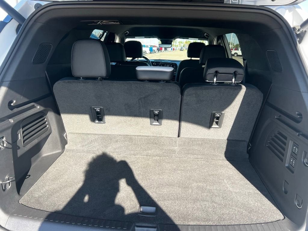 2025 Chevrolet Traverse High Country