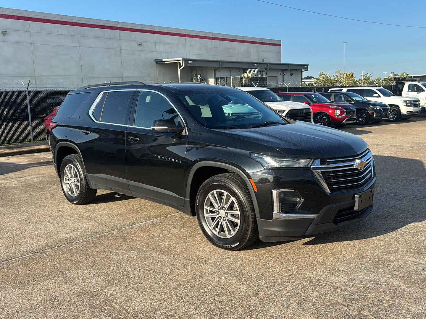 2023 Chevrolet Traverse LT Cloth